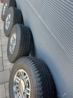 Hummer H3 - 7