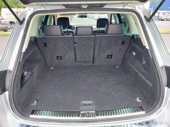 Wv Touareg 3.0 tdi, jen 178000km. 2015 - 7