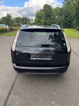 Ford FOCUS 1,6 16V combi -  Black Magic - 7