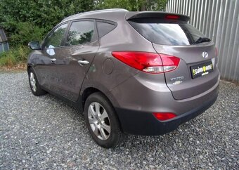 Hyundai ix35 1.7CRDi 85kW EDITION 142 000KM nafta manuál - 7