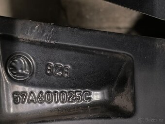 Sada originálních kol Škoda Karoq 215/55 R17 Triton - 7