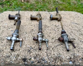 Jawa pérák, kyvacka, Ogar, CZ, Manet - paliváky - 7