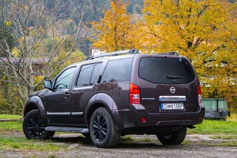 Nissan Pathfinder - 7