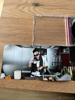 Hugo Toxxx – Legální drogy + Ilegální kecy (2×CD) - 7