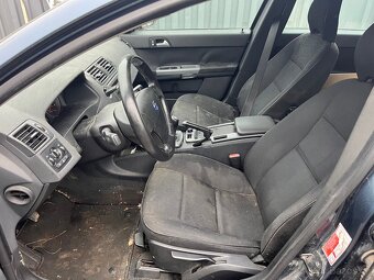 Volvo V50 1.8 92 kW - náhradní díly - 7