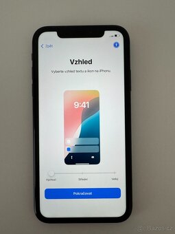 Apple iPhone XR, 64GB, black - 7