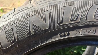 pneu Dunlop 235/55R17 - 7