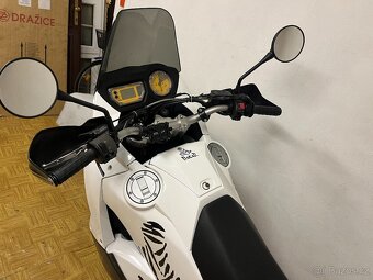 KTM 950 Adventure - 7