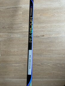 Hokejka CCM RIBCOR TRIGGER 9 Pro, levá, P28, flex 70 a 75 - 7