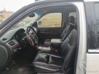 CADILLAC ESCALADE 6,2 4x4 - 7