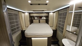 Obytné auto Bürstner Grand Panorama i920 - 7