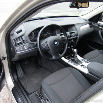 BMW X3, xDrive20i 135kw, Serviska,NAVI - 7