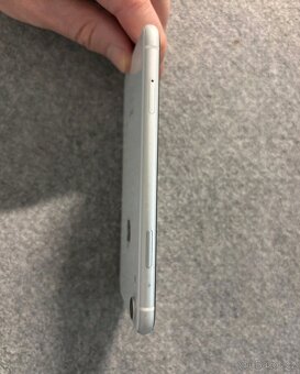 IPHONE XR 64GB - 7