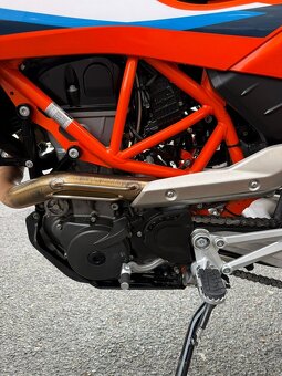 KTM 690 SMC-R 2023 - záruka - 7