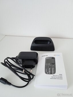 Mobilní tlačítkový telefon ALIGATOR model A690 Senior - 7