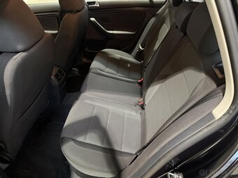 Volkswagen Golf 1.6 TDi , 77 kW nafta, 2011 - 7