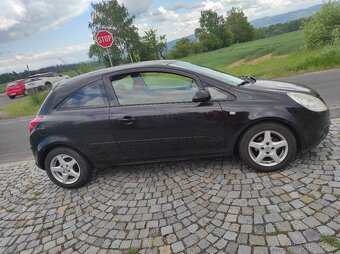 Opel Corsa D Coupe - 7