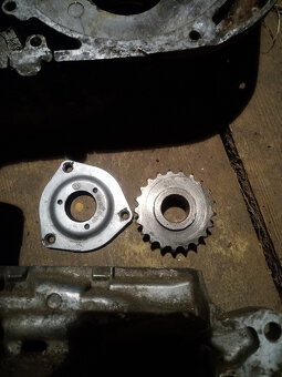 Motor ČZ 250 typ 455 nebo 475 - 7