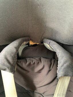 Základna Familyfix maxicosi + autosedačka Pearl 9-18kg - 7