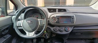 Toyota Yaris - 7
