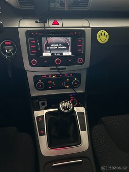 Volkswagen Passat 1,4 TSi Combi B6 - 7
