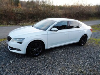Škoda Superb 2.0 TDI 110 KW Xenon,Zachovalé,Koupeno v ČR - 7