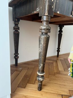 Starožitný stůl se šuplíkem – “Soustružák” - 7