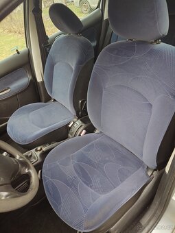 Peugeot 206 1.1i - 7