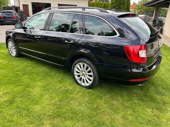 Škoda Superb 2 elegance 2013 2.0 TDi DSG 125kW xenon - 7