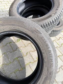 Zimní pneu Barum 225/65 R17 H XL VZOREK 7mm - 7