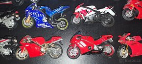 Modely motorek v měřítku 1:18 - 7