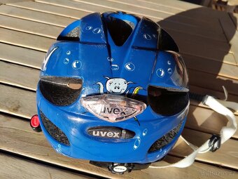 Přilba UVEX HERO, SHARK 2012 - 7