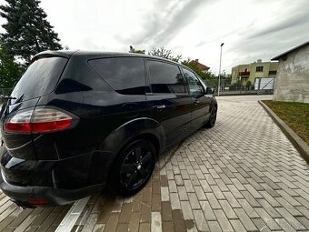 Ford s.max. 2.2tdci. 125 kw - 7