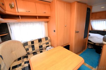 Karavan Hobby De Luxe 450 UB - 7