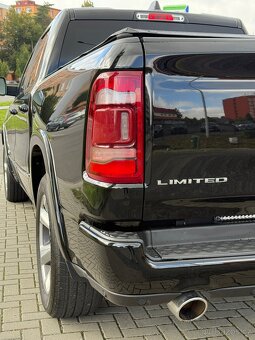 DODGE RAM LIMITED — 5.7 V8 HEMI Etorque — 2021– TOP STAV— - 7