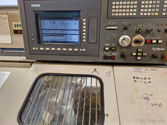 CNC Soustruh Hyundai Hit 8S - 7