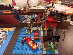 LEGO Pirates 6279 Skull Island - 7