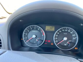 Hyundai Accent 2007 benzin 71Kw//97hp 1.4i technická 04/2027 - 7