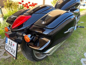 Suzuki Intruder VZR 1800 - 7