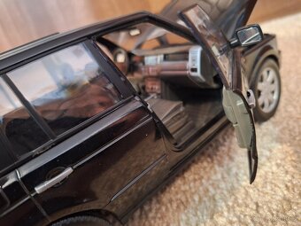 Range Rover 1:18 - 7