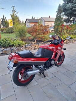 Kawasaki GPX 600 R - 7