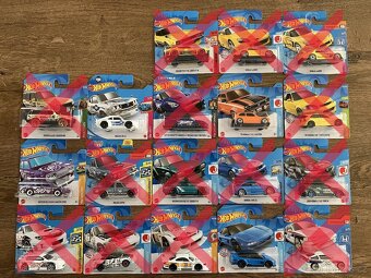 Hot Wheels - 7