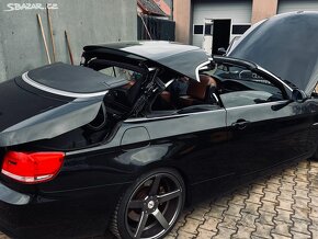BMW E93 330d 2010 - 7