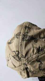 Khaki kšiltovka s dinosaury - značka: H&M - 7