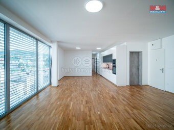 Prodej bytu 3+kk, 99 m², Zlín, ul. Lorencova - 7
