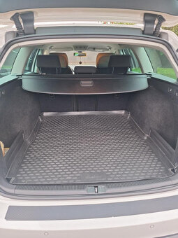 VOLKSWAGEN PASSAT ALLTRACK 4x4 - 7
