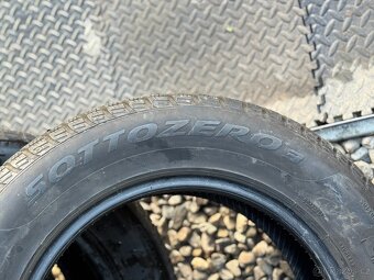 215/60/16 - Pirelli zimní sada pneu - 7