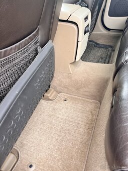 Volvo XC70 D5 AWD manuál - 7