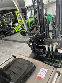 Vysokozdvižný vozík Zoomlion FE 16 -H - 7