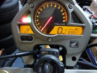 Honda cb 600 - 7